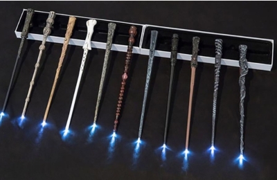 Harry Potter Yeni Model LED Işıklı Sihirli Asalar