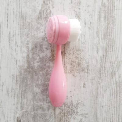 Pembe Cilt Temizleme Fırçası
