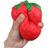 Çilek Şekilli Squishy Yumuşak Anahtarlık