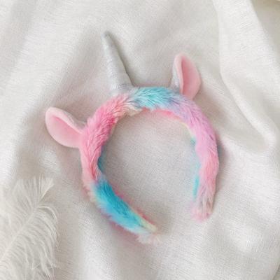 Renkli Peluş Unicorn Taç