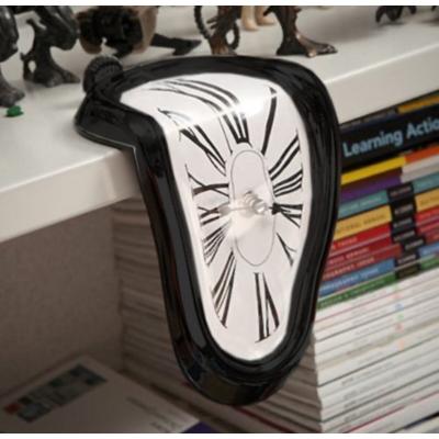 Salvador Dali Melting Clock Eriyen Saat Siyah