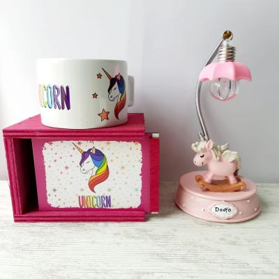 Unicorn Özel Tasarım Kutulu Kupa Ve Masa Lambası