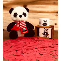 365 Gün Aşk Sözleri Ve Peluş Aşık Atkılı Panda Ve Sevimli Panda Kupa Hediye Seti
