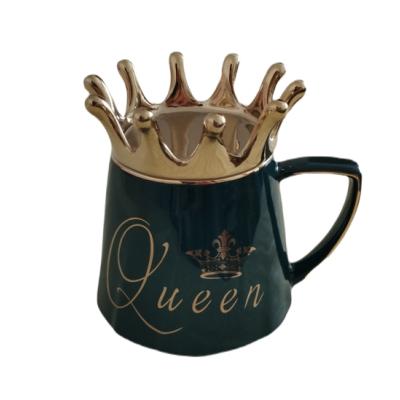 Özel Tasarım Queen Kraliçe Taçlı Kapaklı Kupa Bardak Yeşil