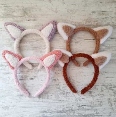 Tavşan Kulaklı Peluş Taç Renkleri